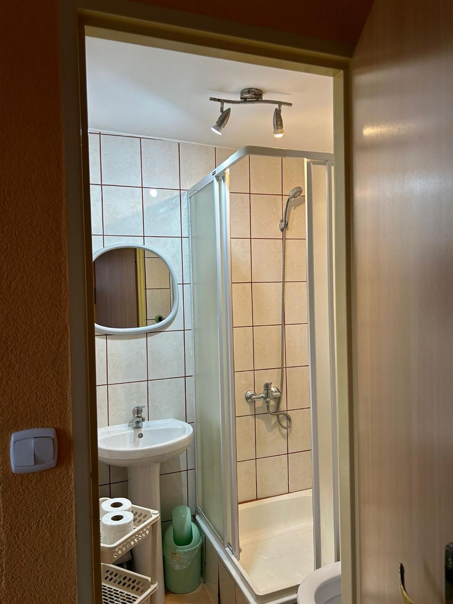 Apartamenty I Pokoje Z Widokiem Na Jezioro Wielewskie Exterior foto
