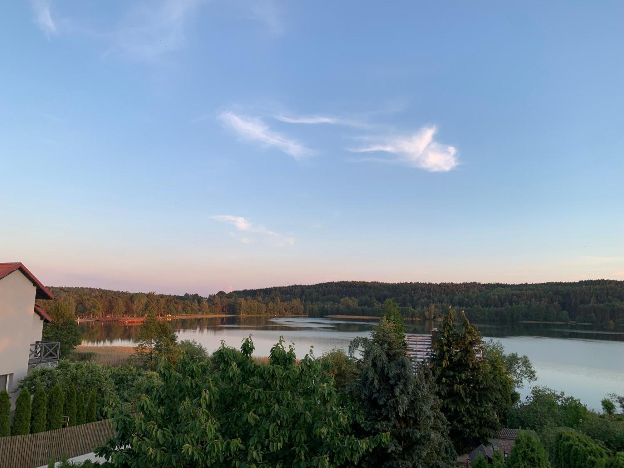 Apartamenty I Pokoje Z Widokiem Na Jezioro Wielewskie Exterior foto
